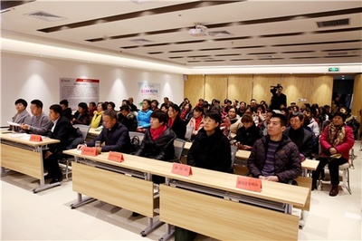 講家風樹榜樣，第二屆保定市互聯網公益文化節公益講堂引領網絡新風尚